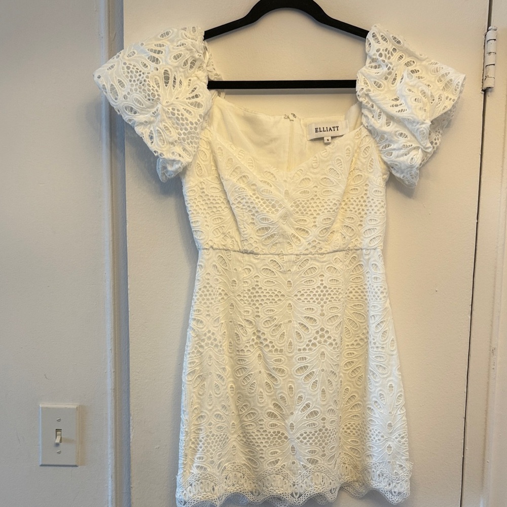 Elliatt White Lace Puff Sleeve Mini Dress